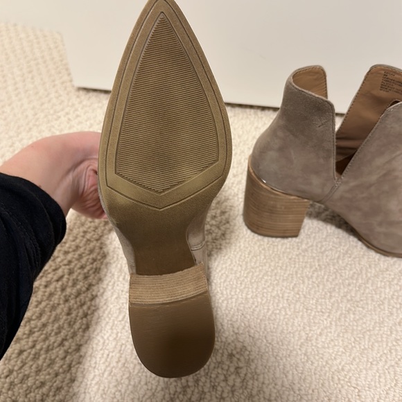 Steve Madden Leather Ankle Boots size 8 - Picture 2 of 4